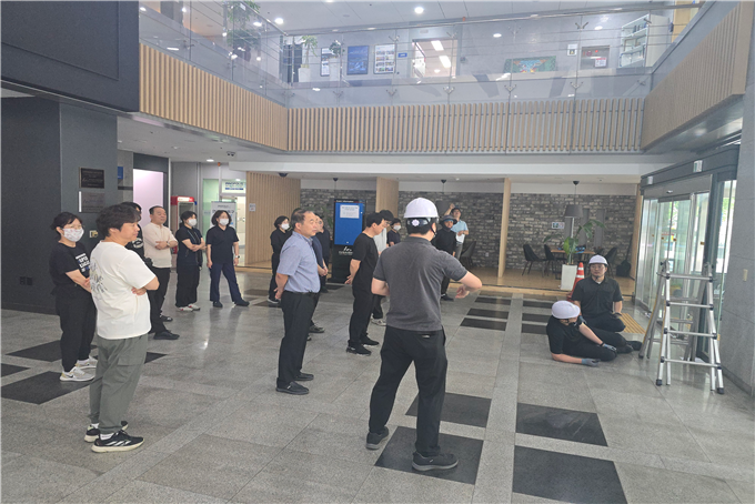 부산정보산업진흥원, 산업재해 대응훈련 실시…추락사고 대응체계 점검